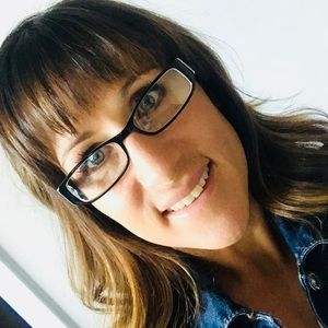 Meet your Posher, Janis